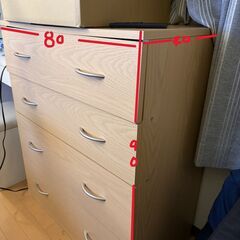 4段 タンスの画像