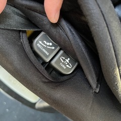 Combi コンビ　チャイルドシート　美品　回転の画像