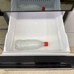 ID:672826　　冷蔵庫６１５L　日立　２０１７年製　※自動製氷NG　/　棚板１枚非純正品の画像