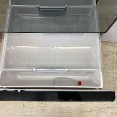 ID:672826　　冷蔵庫６１５L　日立　２０１７年製　※自動製氷NG　/　棚板１枚非純正品の画像