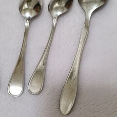 【USED】大スプーン１本＋小スプーン２本＋小フォーク２本セットの画像