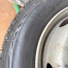 タイヤ6本セットの画像