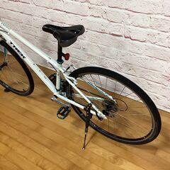 【大人用】整備済中古クロスバイク  トレック 700c(XXS:380) 白色 <自転車のオオムラ 静岡店>の画像