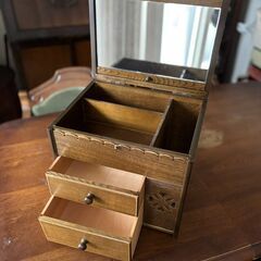 木製の裁縫箱・多目的道具箱　昭和レトロ調　ビンテージ調の画像