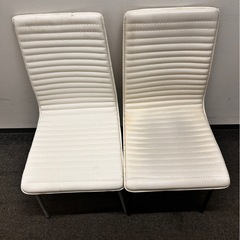 ホワイト　ニトリ　机椅子セット　デスク　チェア２脚セットの画像