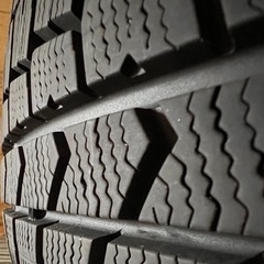 RAIZE スタッドレスタイヤ ホイル付き4本セットの画像