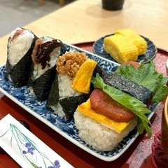 飲食店スタッフ募集！【履歴書不要・自由度高め】の画像