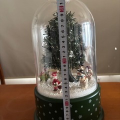 Xmasを盛り上げるmusic付き周る
スノードームの画像
