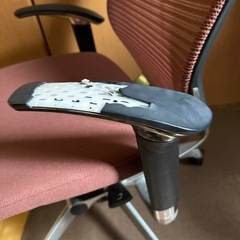 オカムラ　バロンチェアの画像