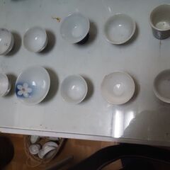 レトロな杯１０個、珍品、猪口、ぐい飲みの画像