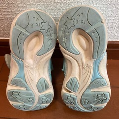 【16.0】シナモンロール 光る靴 スニーカー サンリオの画像