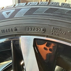 クラウン純正アルミ付スタッドレスの画像