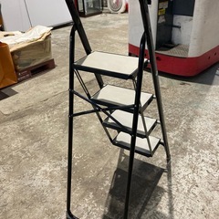 脚立 4段 折りたたみ 耐荷重100kg ステップ 踏み台の画像
