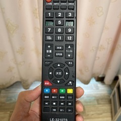 32型テレビの画像