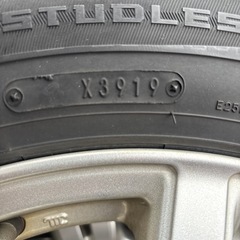 中古スタッドレス　ホイールセット　205/60R16 4本　2022年製2本　2019年製2本ウインターマックス　プリウスα等！の画像