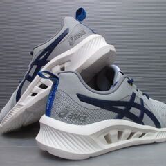 新品　asicsシューズ　24.5㎝の画像