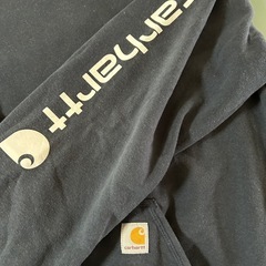 carhartt❗️パーカーの画像