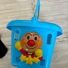 アンパンマンお買い物カートお買い物カゴの画像