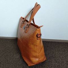 美品　D.KELLY クロコトートバッグの画像