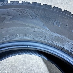 美品　TOYOスタッドレスタイヤ 18インチ JLラングラースタッドレス
の画像