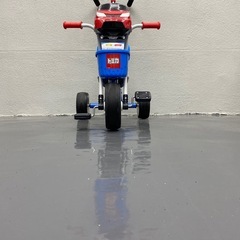 TOMICA 三輪車　トイザらス限定　トミカ　さんり三輪車の画像