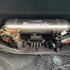 LS600h 中期 社外エアサスの画像