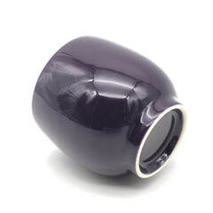 ss7974　葡萄色の食器 3個セット 平皿　湯飲み　おしぼりトレー付き たち吉 魚皿 ゆのみ 小ぶり 紫 無地 ころんとした ぶどう色 パープル お茶 お菓子 おもてなし 長角皿 中古の画像