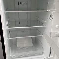 【RKGRE-603】特価！東芝/153L 2ドア冷凍冷蔵庫/GR-M15BS(W)/中古品/2017年製/店頭引取推奨商品/弊社近隣配達も可の画像