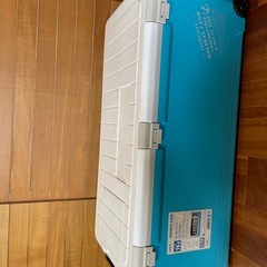 クーラーボックスの画像