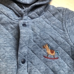 フード付き上着男子サイズ80の画像