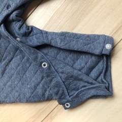 フード付き上着男子サイズ80の画像