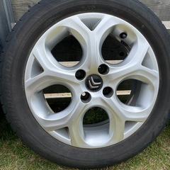 シトロエン　スタッドレス純正ホイール付きタイヤの画像