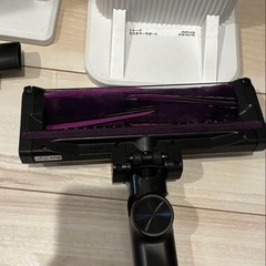 Shark スティッククリーナー 本体 各種アタッチメント付きの画像