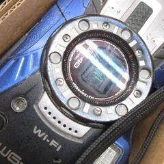 リコー RICOH WG-40W デジタルカメラ 中古品 バッテリ一個/充電アダプタ/説明書 2015年製 【ハンズクラフト宜野湾店】の画像