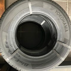 新品ヨコハマ　ブルーアース4本セットの画像