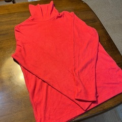 UNIQLO◆ヒートテックフリースタートルネックT（長袖）Mサイズ 赤の画像