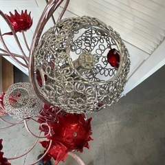 【定価約6万円程！】 金属 ヨーロピアン レッド アルミ 蓮の花 ？ スタンドライト インテリア LED 照明  スタンディングフロアランプ  オシャレ 1121-013の画像