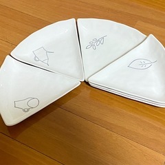 【無料】美濃焼　銘々皿　6枚セット　ピザ
皿　　の画像