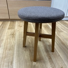unico ウニコ スツール 家具 イス のご紹介です！の画像