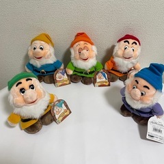 サンタクロースとトナカイ、7人のこびと内5人の画像