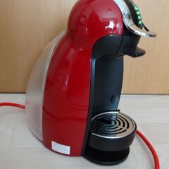 NESCAFE ドルチェグスト　カートリッジタイプ　型番MD9771-WR　外箱付きです。の画像