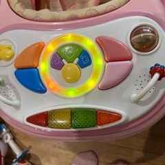 歩行器　古いですの画像