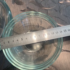 ガラス皿の画像