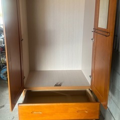 タンスの画像