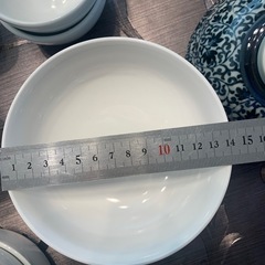 お皿いろいろの画像