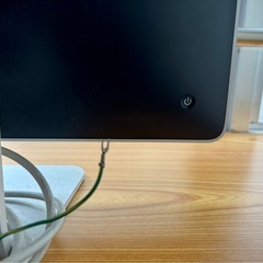 iMac 21.5インチの画像