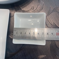 お皿いろいろの画像