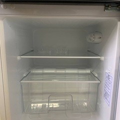 🌸Hisense 2ドア冷凍冷蔵庫  HR-B95Aの画像