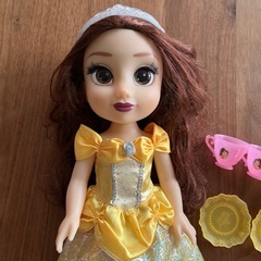 ディズニー　美女と野獣ベルの人形の画像