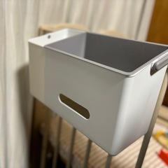 掛けて使えるデイリーケアオーガナイザーの画像